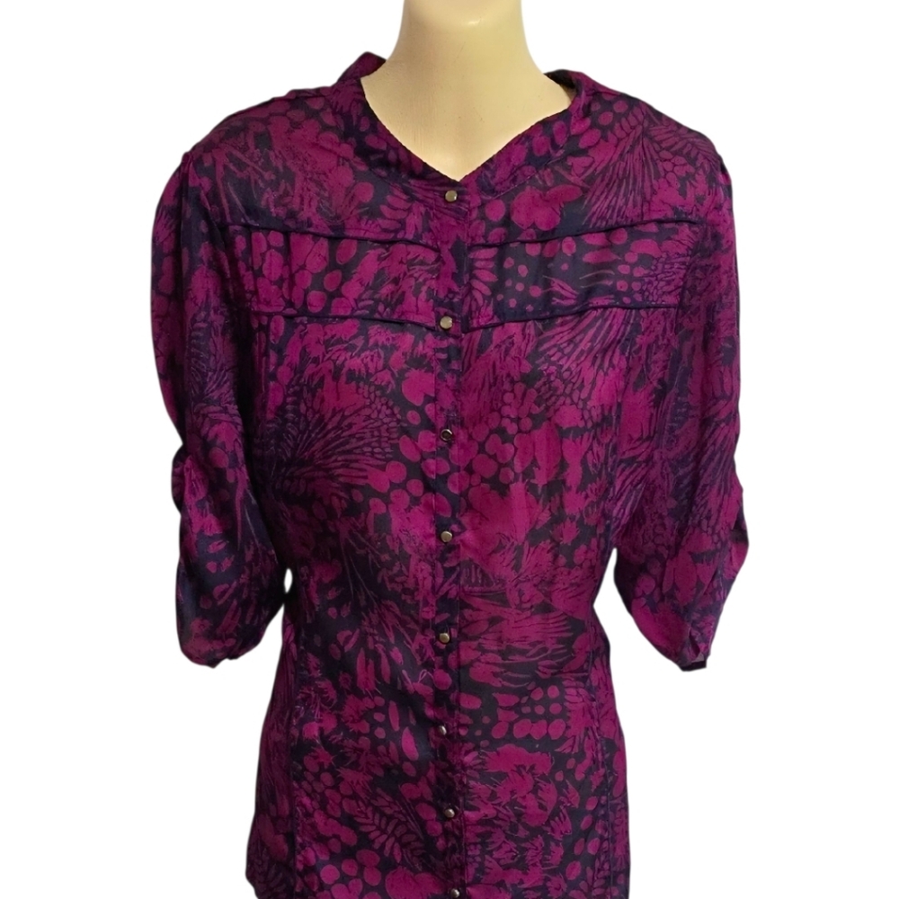 Banana Republic Purple Button Down Shirt